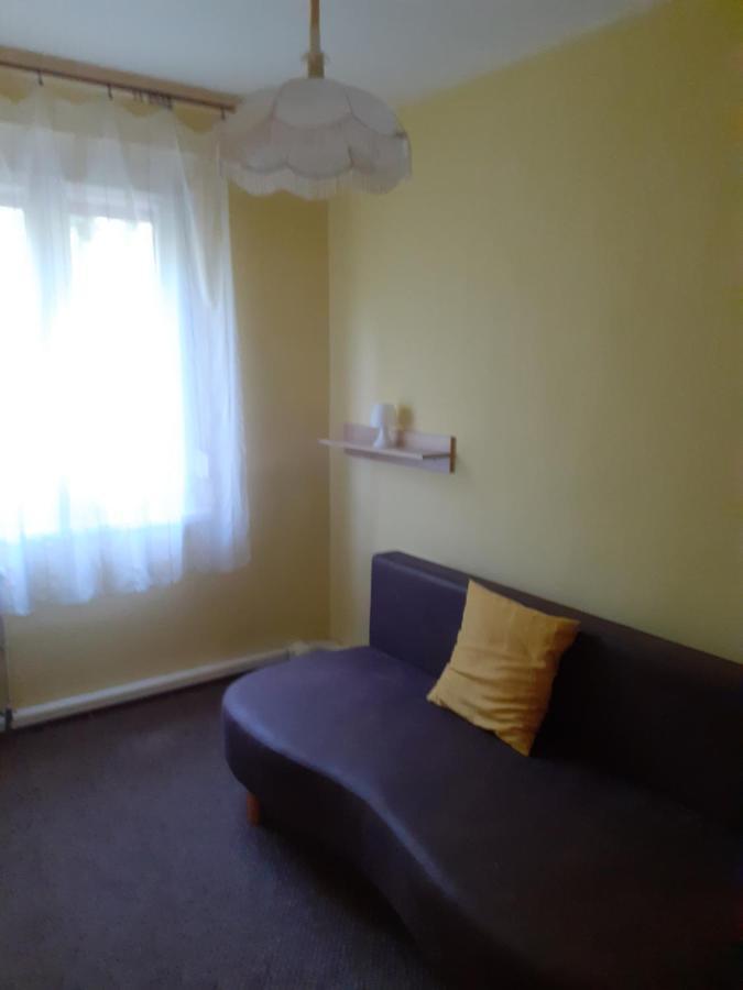Jokai Apartman Бекешчаба Экстерьер фото