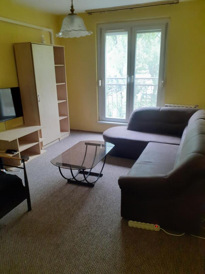 Jokai Apartman Бекешчаба Экстерьер фото